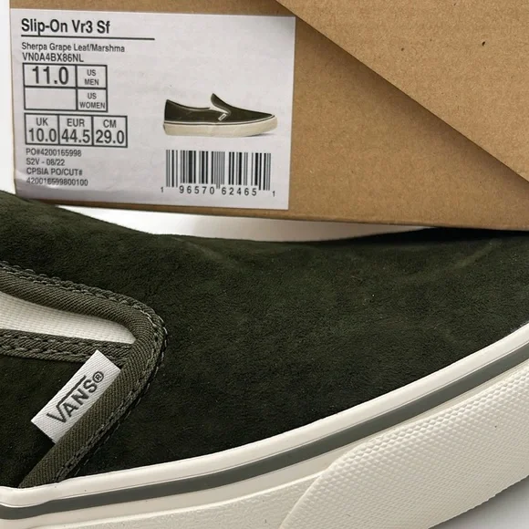 Vans Men's Green Classic Slip-On Slip-On Vr3 SfSherpa Grape Leaf/Marshma